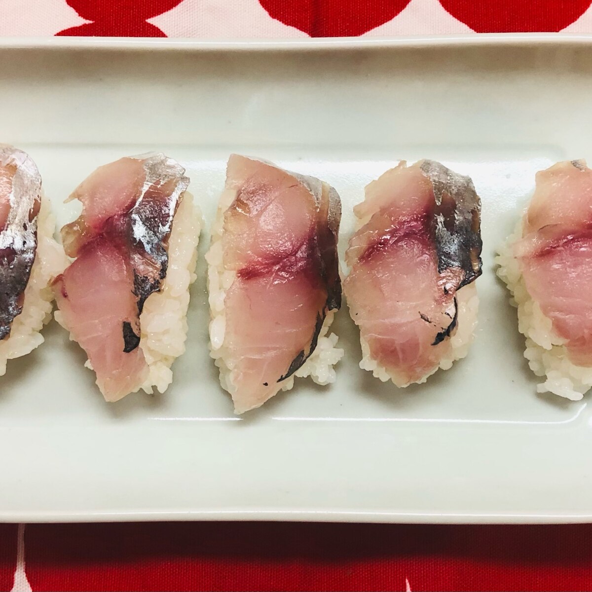 鯖じゃないよ しめ鯵のお寿司 レシピ 作り方 By Apricotcream 楽天レシピ 鯖じゃないよ しめ鯵のお寿司 レシピ 作り方 By Apricotcream 楽天レシピ